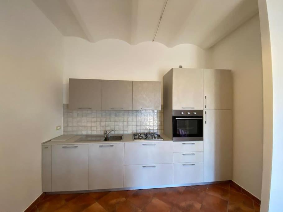 Deste - In Campagna 4 Posti Letto Con Giardino La Sdriscia Esterno foto